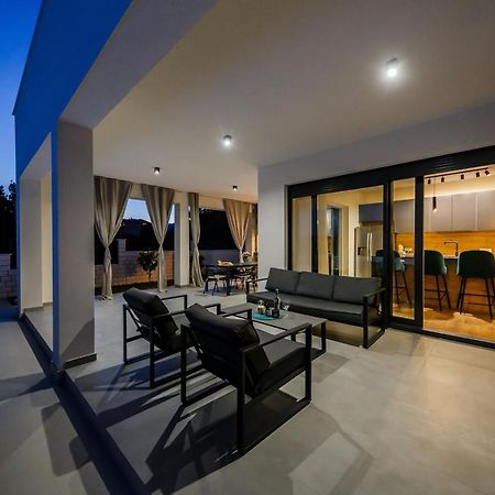 Villa Luka Kaštela Eksteriør bilde